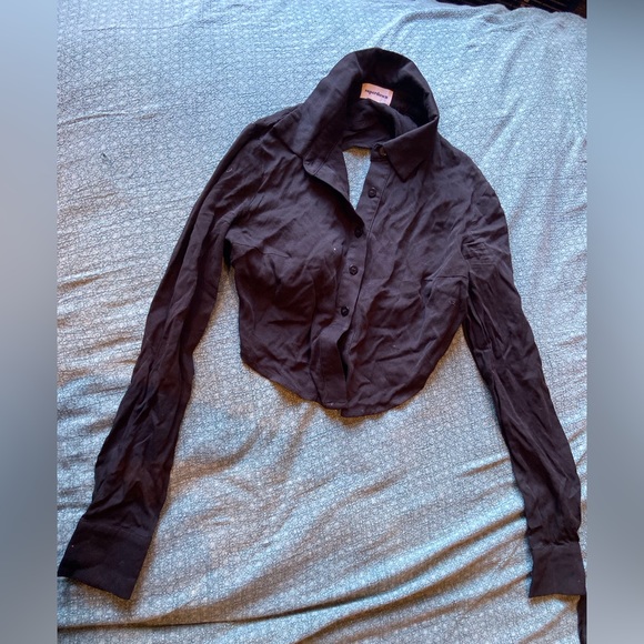 Black superbowl button down top with open back - Picture 2 of 2